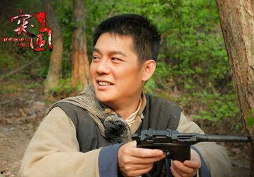 突围突围全集在线观看,全景呈现革命岁月的壮丽史诗 第3张 突围突围全集在线观看,全景呈现革命岁月的壮丽史诗 第3张