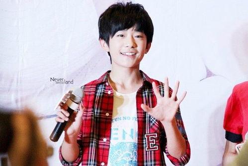 娱乐吃瓜君tfboys,娱乐吃瓜君带你揭秘偶像成长之路 第3张 娱乐吃瓜君tfboys,娱乐吃瓜君带你揭秘偶像成长之路 第3张